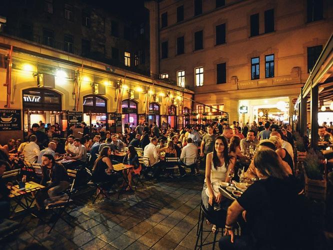 Made Inn Budapest Exterior photo